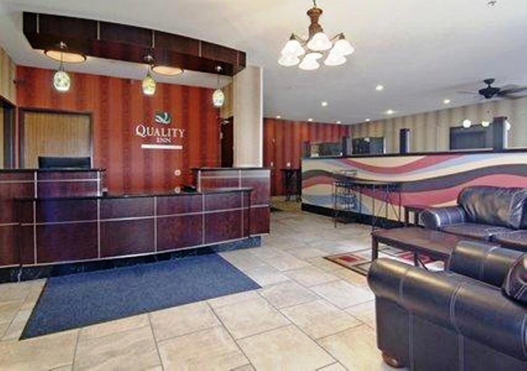Quality Inn & Suites Mankato Exteriör bild