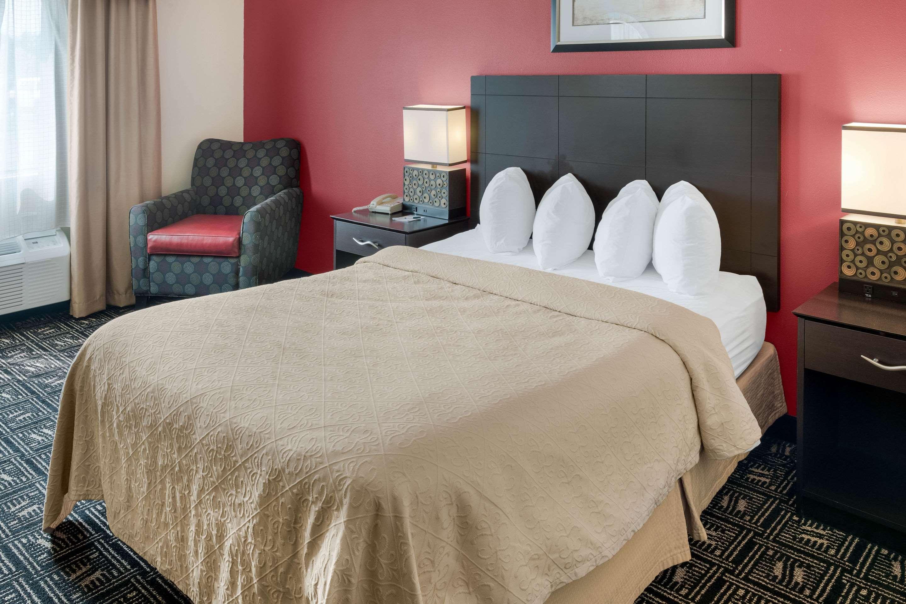 Quality Inn & Suites Mankato Exteriör bild